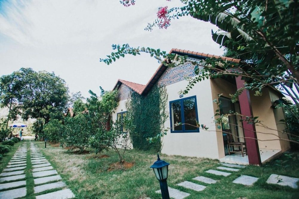 undefined Trang An Retreat