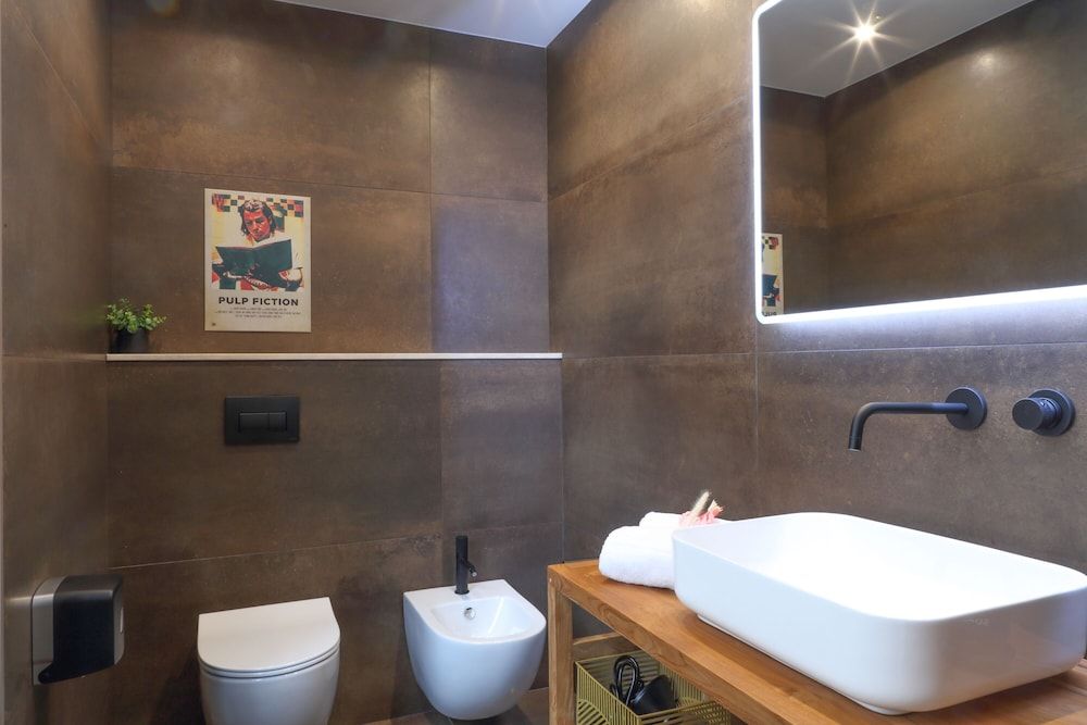 Bohémien Boutique Guesthouse Exclusive Room, 1 Queen Bed, Balcony, City View 13