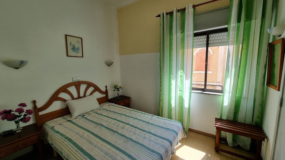 Santa Isabel Standard Double or Twin Room, 1 Double or 2 Twin Beds, Private Bathroom 9