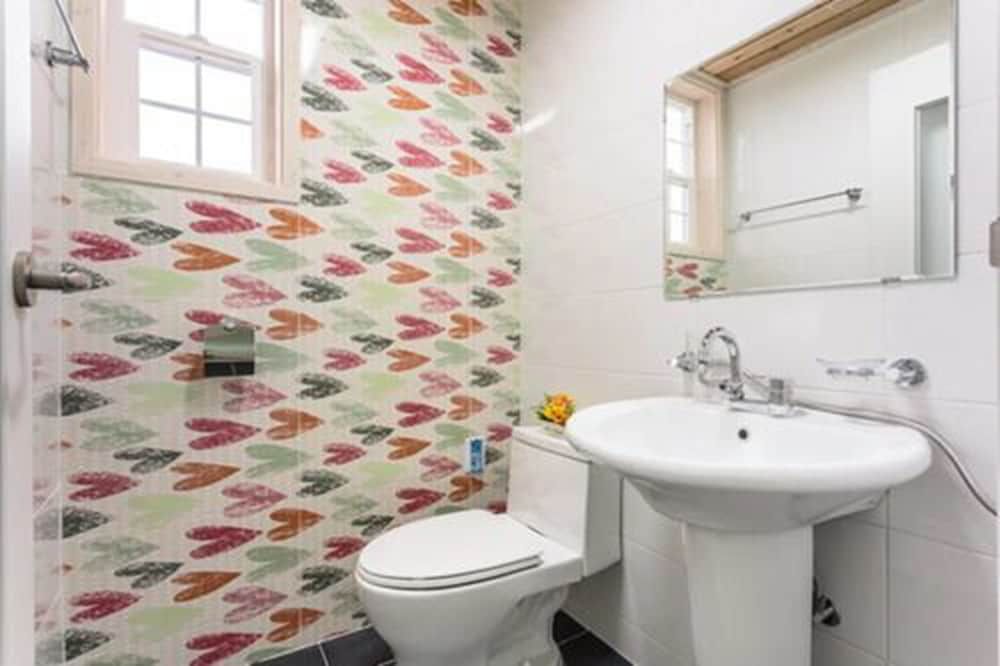 Aewol Bada Hyanggi Double Room (Max 2 occupancy) 13