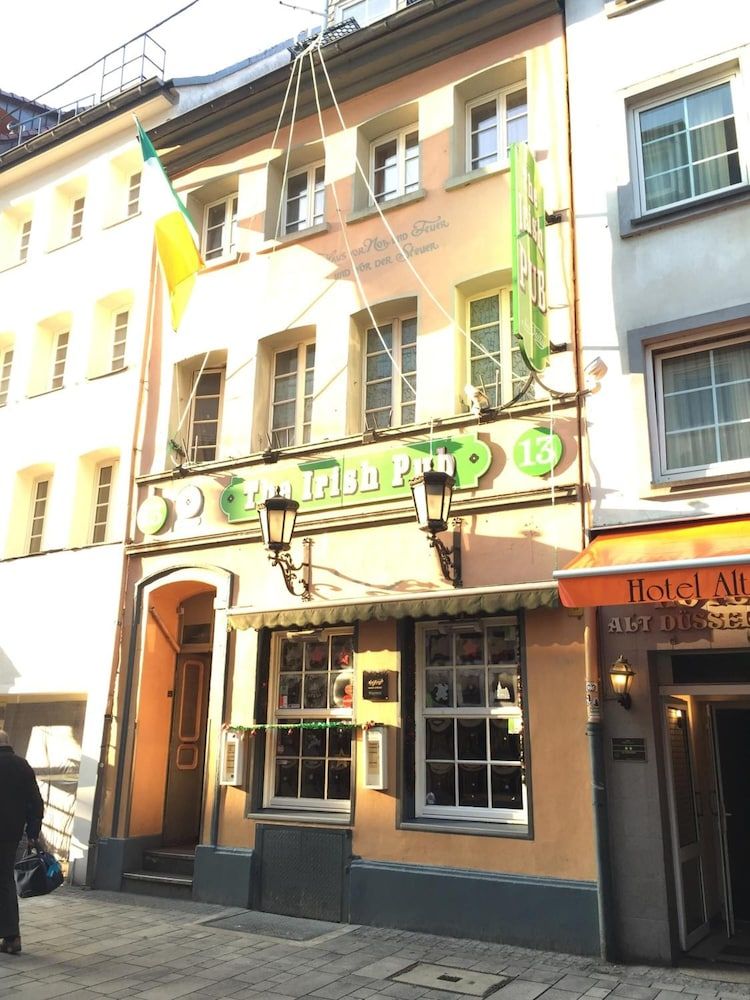 undefined Barcelona Bed & Breakfast 6