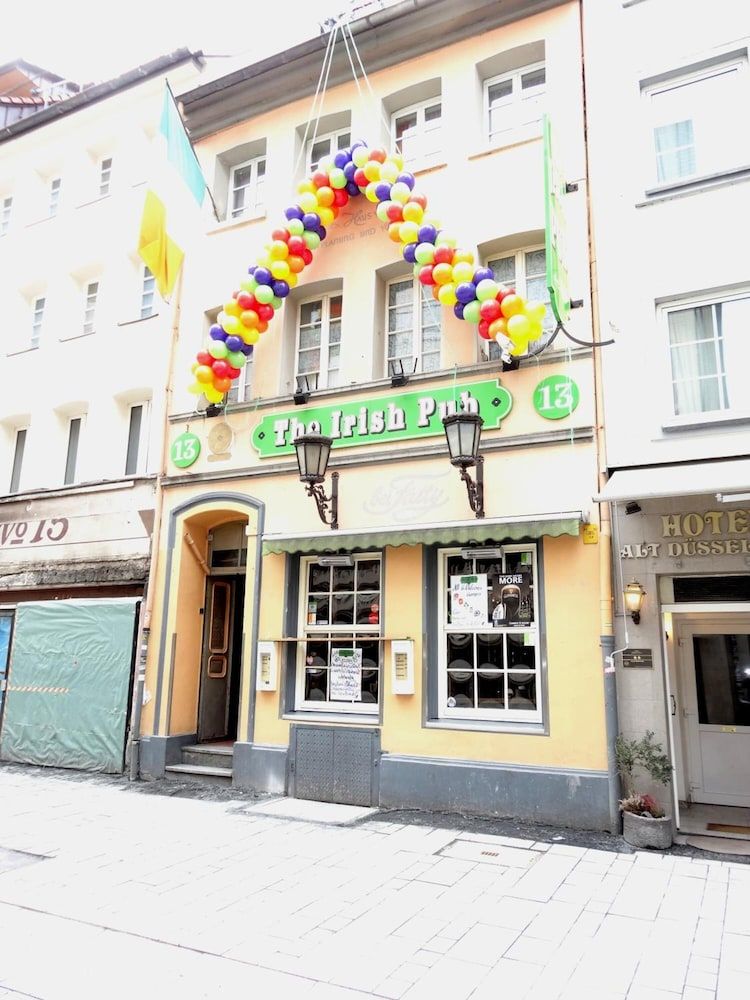 undefined Barcelona Bed & Breakfast 5