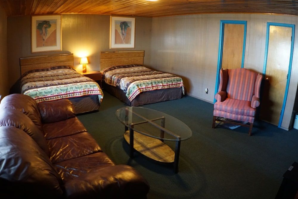 Studio Suite, 2 Queen Beds, Non Smoking, Mountain View (97)