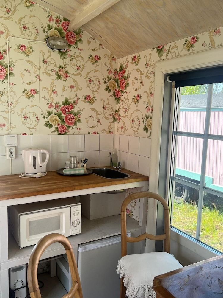 Grand Circus Hotel Room (The Ballerina's) 5