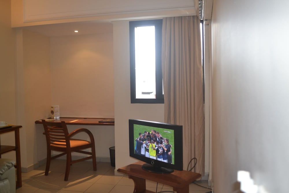 Planet Hotel Junior Suite 14