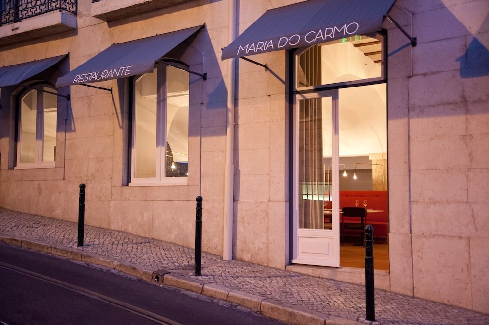 undefined Lisboa Carmo Hotel 6