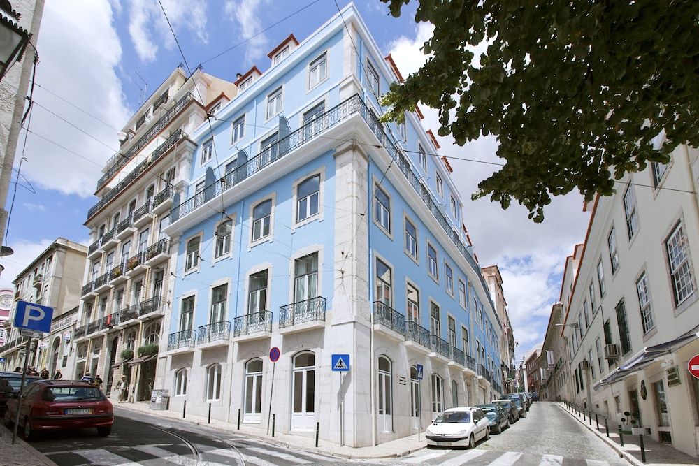 undefined Lisboa Carmo Hotel 8