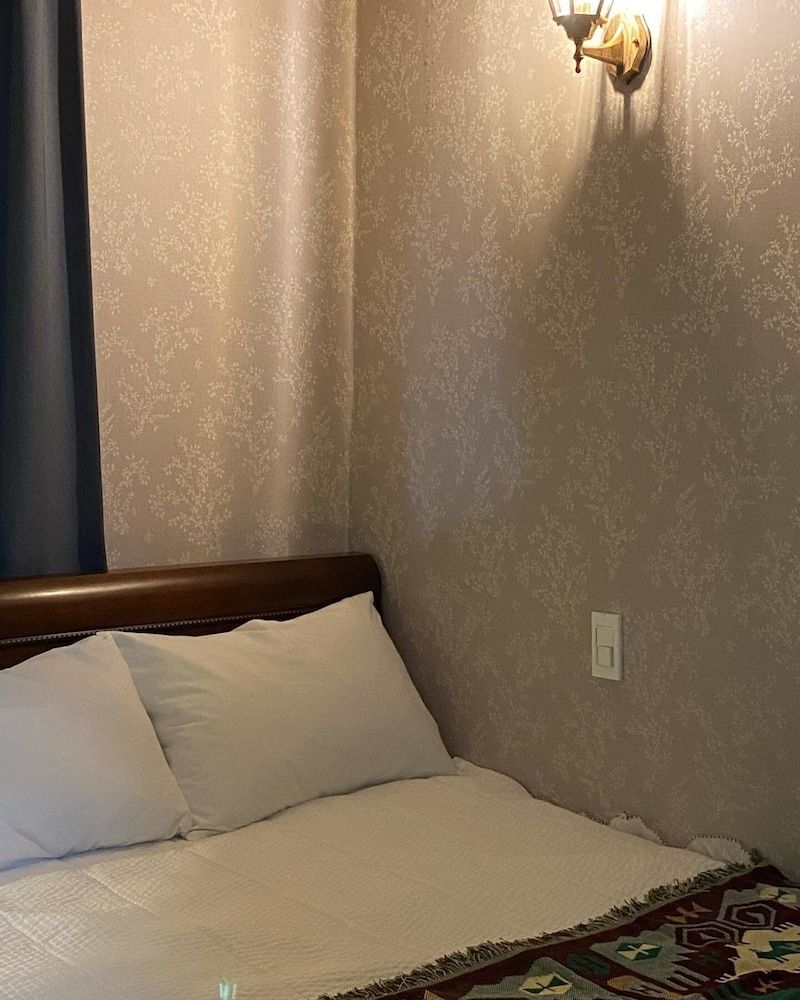 undefined Lofy house 8