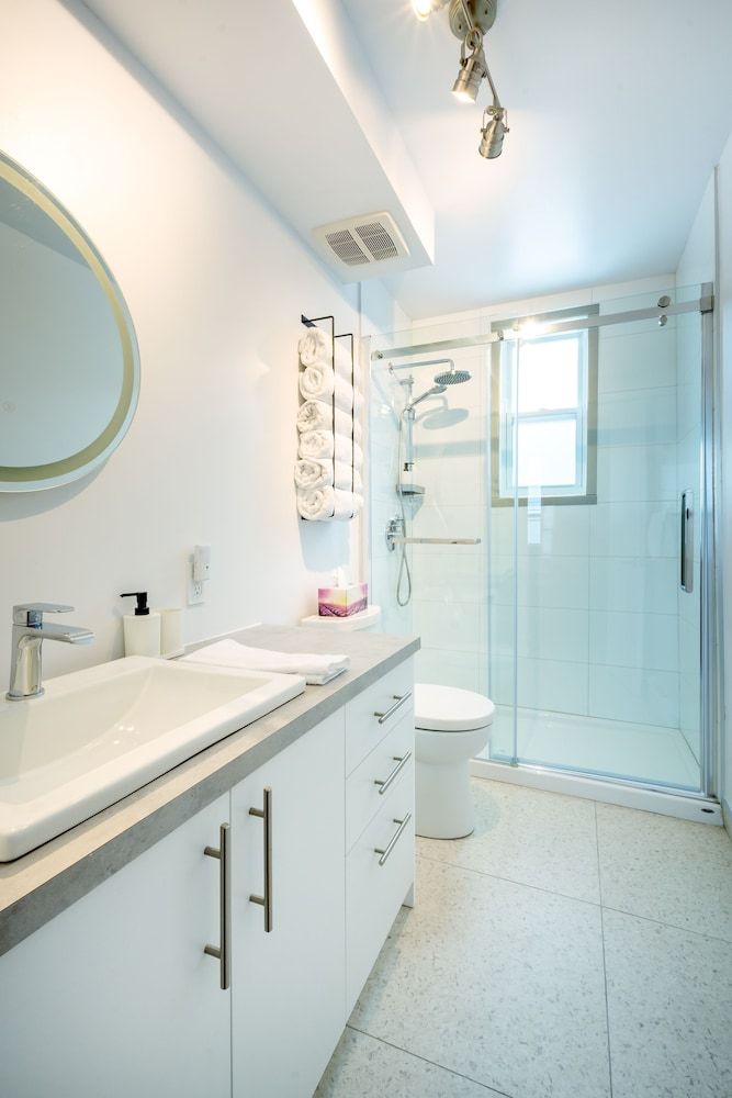 Appart Hôtel Le Saint-Anselme Family Apartment, 2 Bedrooms, Balcony 4