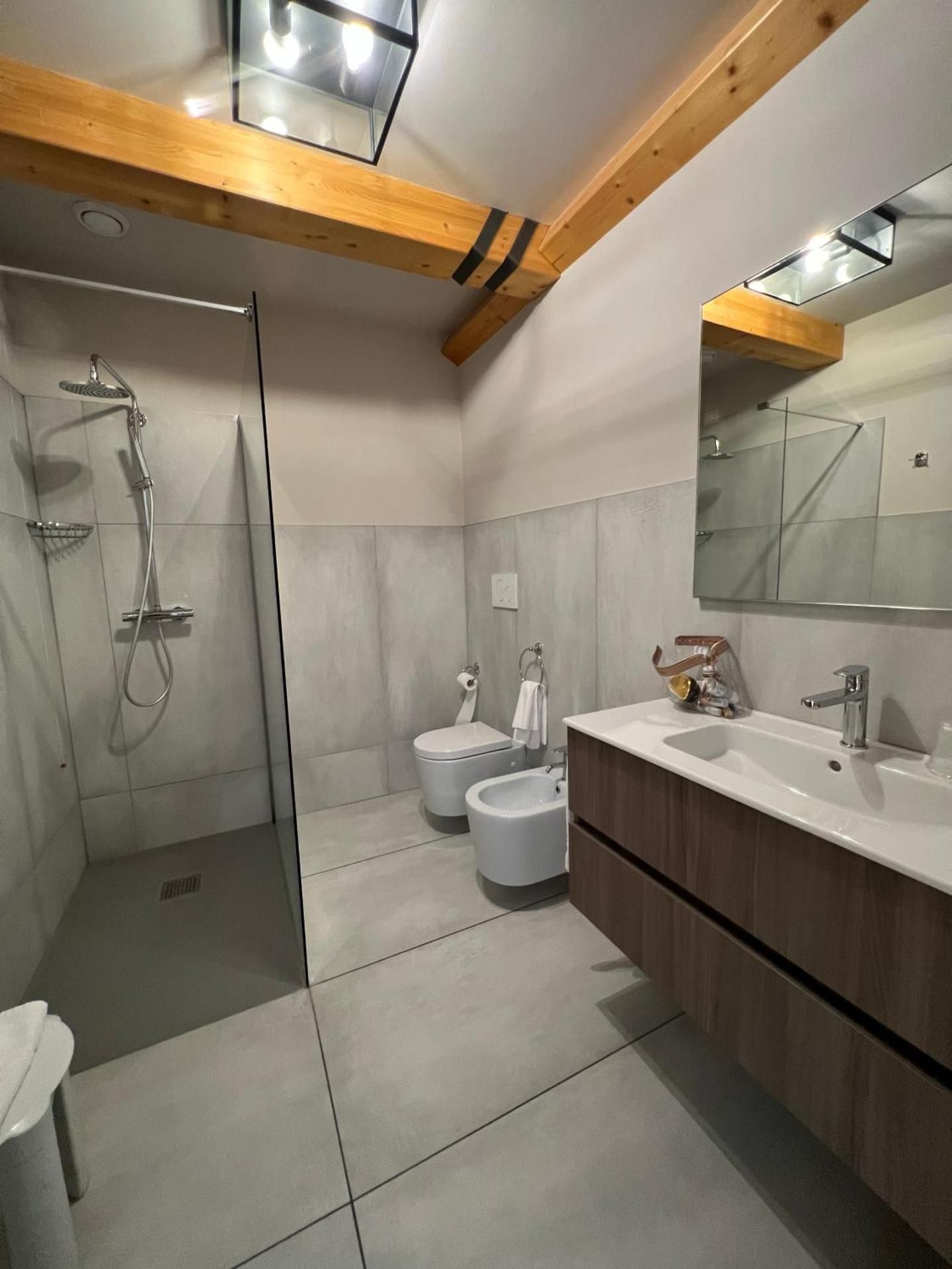 Large Twin Room