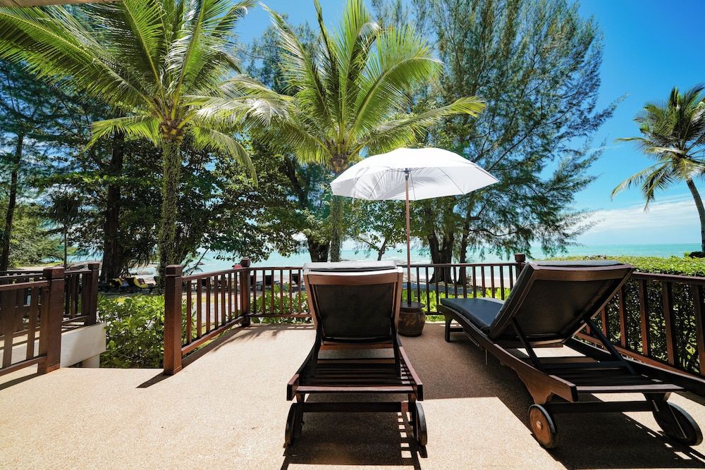 Sentido Khaolak Deluxe Bungalow, Beachfront 3