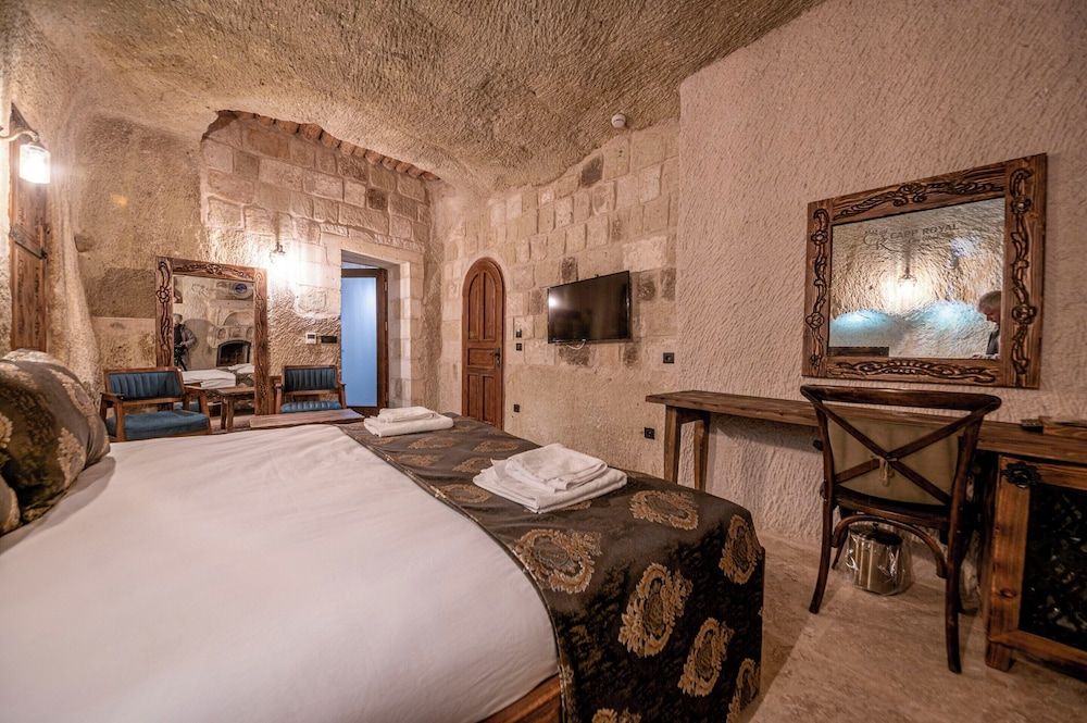 CAPP ROYAL CAVE HOTEL Classic Room 10