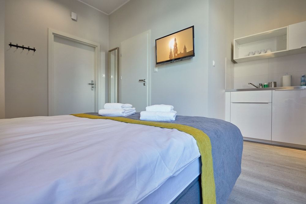 Florianska 32 by PI Apartments Standard Apartment 10