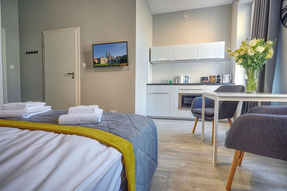 Florianska 32 by PI Apartments Standard Apartment 13