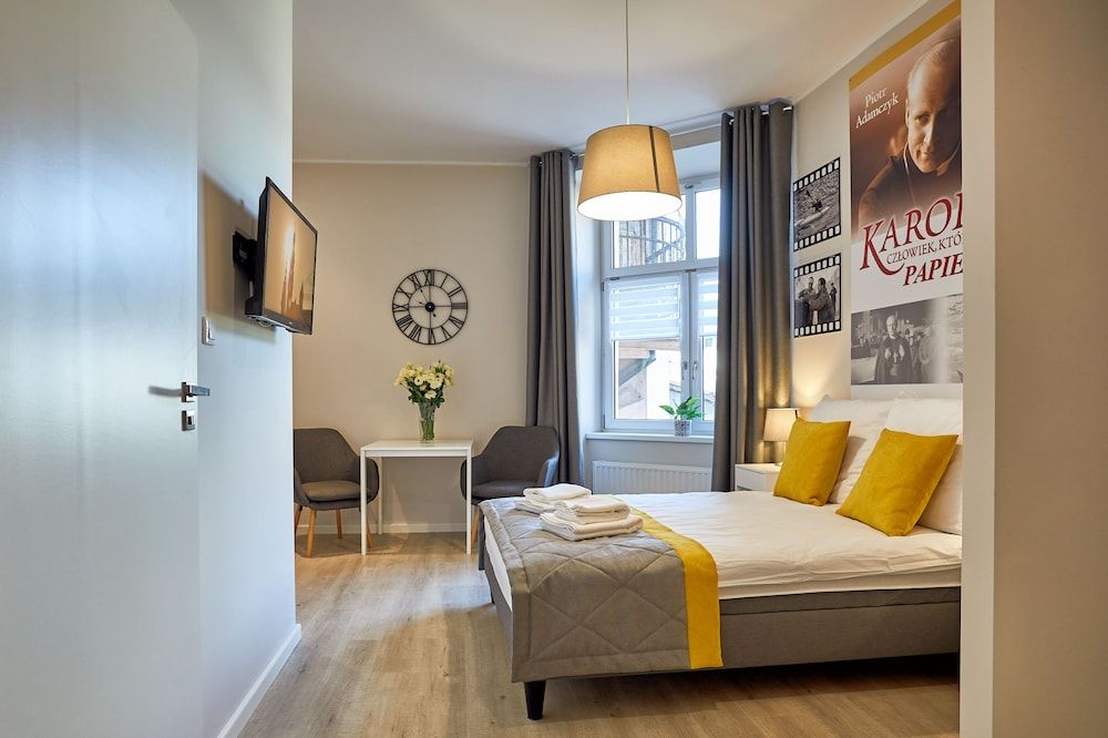 Florianska 32 by PI Apartments Standard Apartment 4