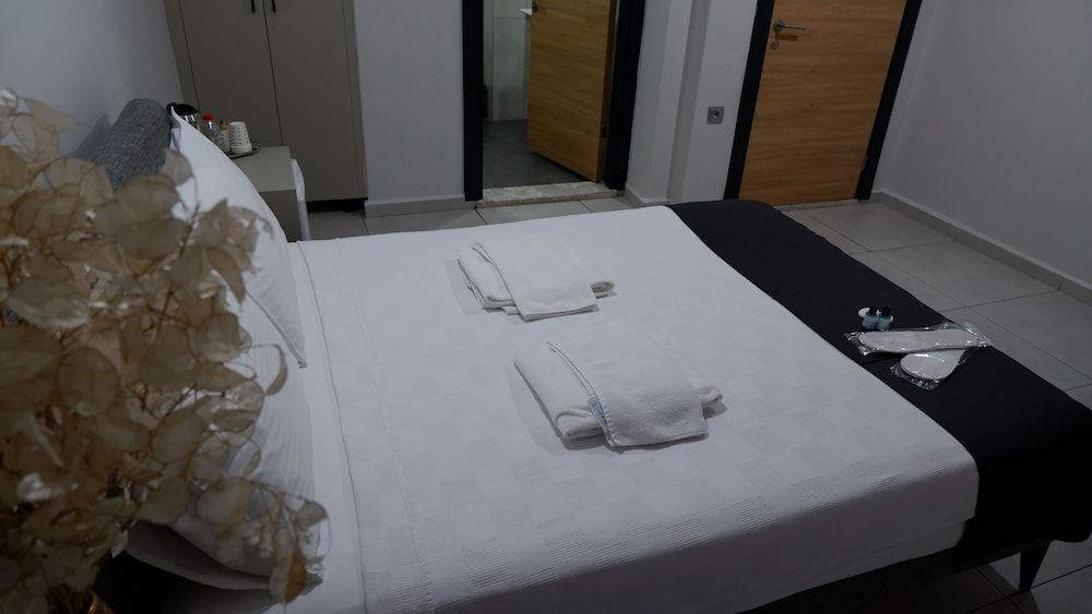Caliskanlar Otel Standard Double Room 6