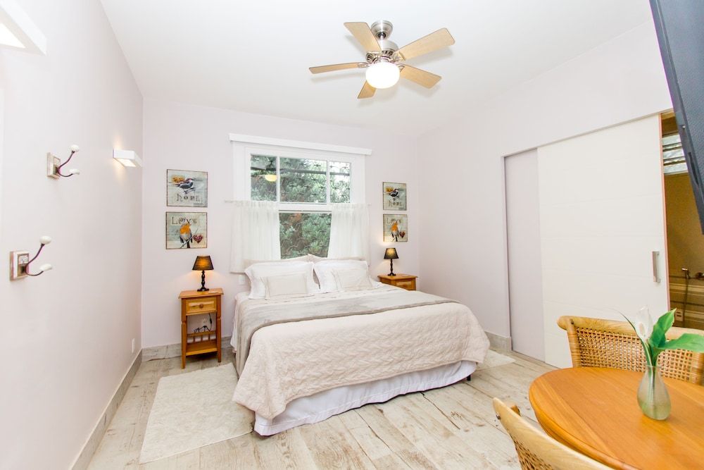 Pousada Chácara Aracê Traditional Double or Twin Room (Suite Bege)