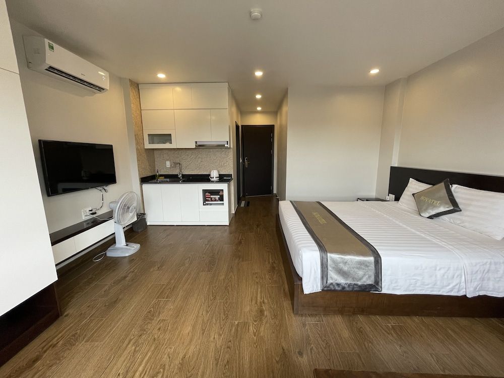 undefined Novatel Hotel & Apartment 9