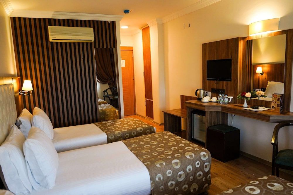 Emin Koçak Thermal & Spa - Convention Center Standard Triple Room 6