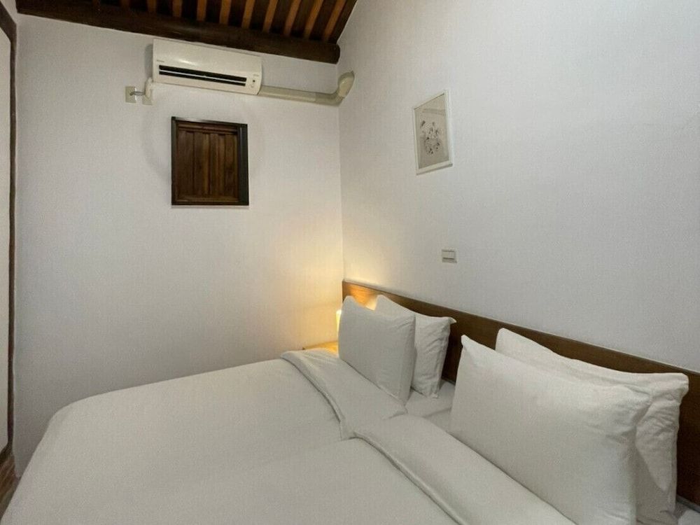 Guning Xiexinyuan Historical Inn Peaceful 2