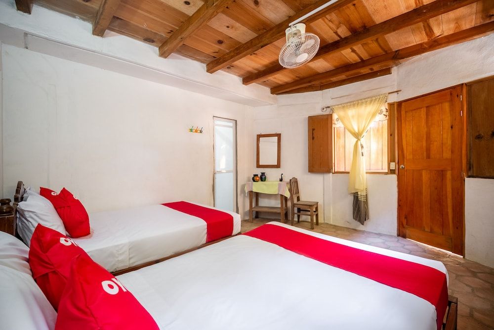 OYO Cabañas Abril, Mazunte Standard Room, 2 Double Beds 3