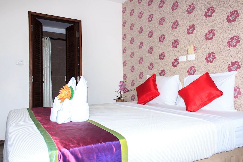 Chaweng Park Place Superior Room, 1 King Bed 3