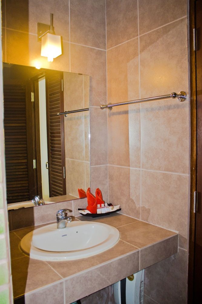 Chaweng Park Place Superior Room, 1 King Bed 12