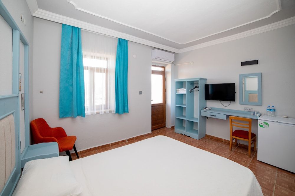 Yakamoz Otel Standard Double Room, Lanai, City View 8