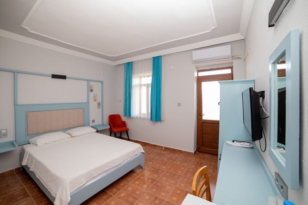 Yakamoz Otel Standard Double Room, Lanai, City View 5