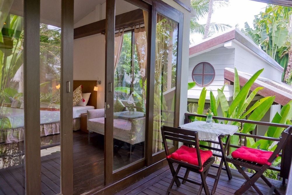 Sasitara Residence Koh Samui Deluxe Bungalow 15