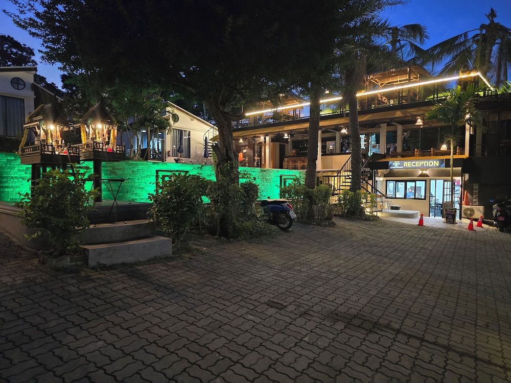 undefined Home Stay Co Ltd 10