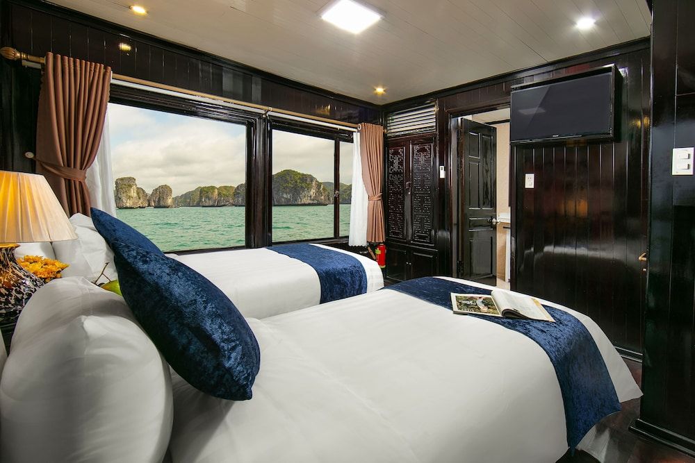 undefined Halong Fantasea Cruise 6