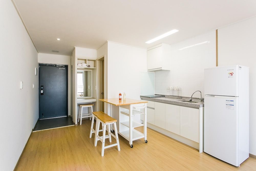 undefined Jeju Kwakjigillgaon Pension 8