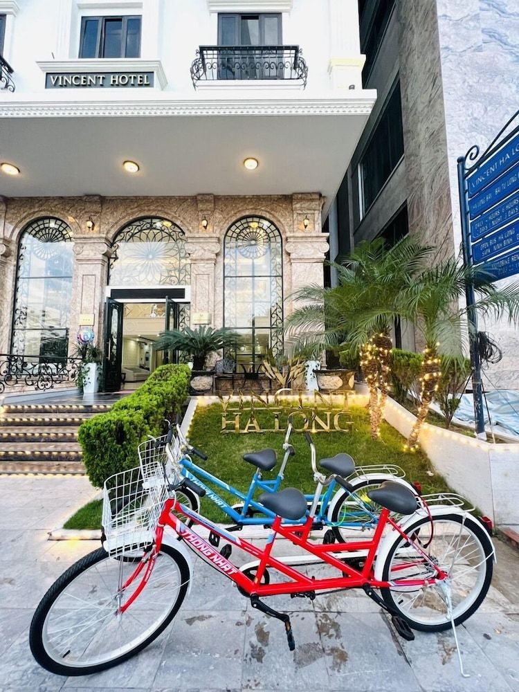 undefined Vincent Halong Hotel 9