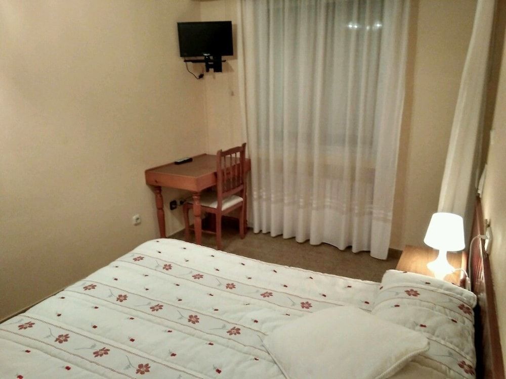 Hostal Mayo Double or Twin Room