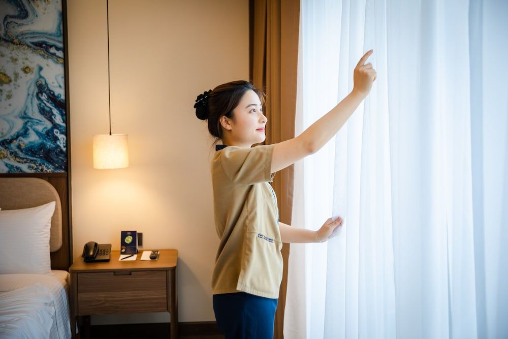 undefined Muong Thanh Luxury Ha Long Centre Hotel 10