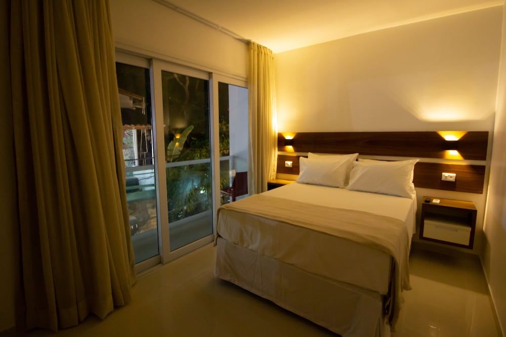 Bella Vida Suites e Apartamentos Flat Duplo Luxo com Varanda 2