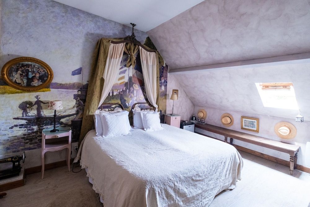 Double Room, Private Bathroom (Giverny)