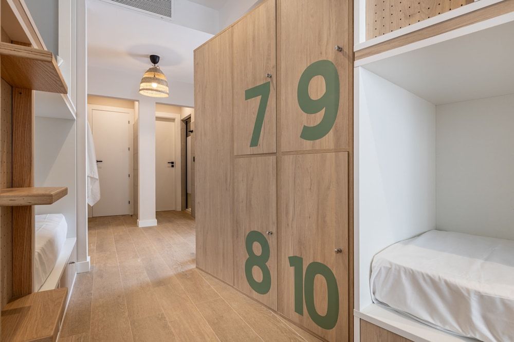 Room for 10 people with private bathroom