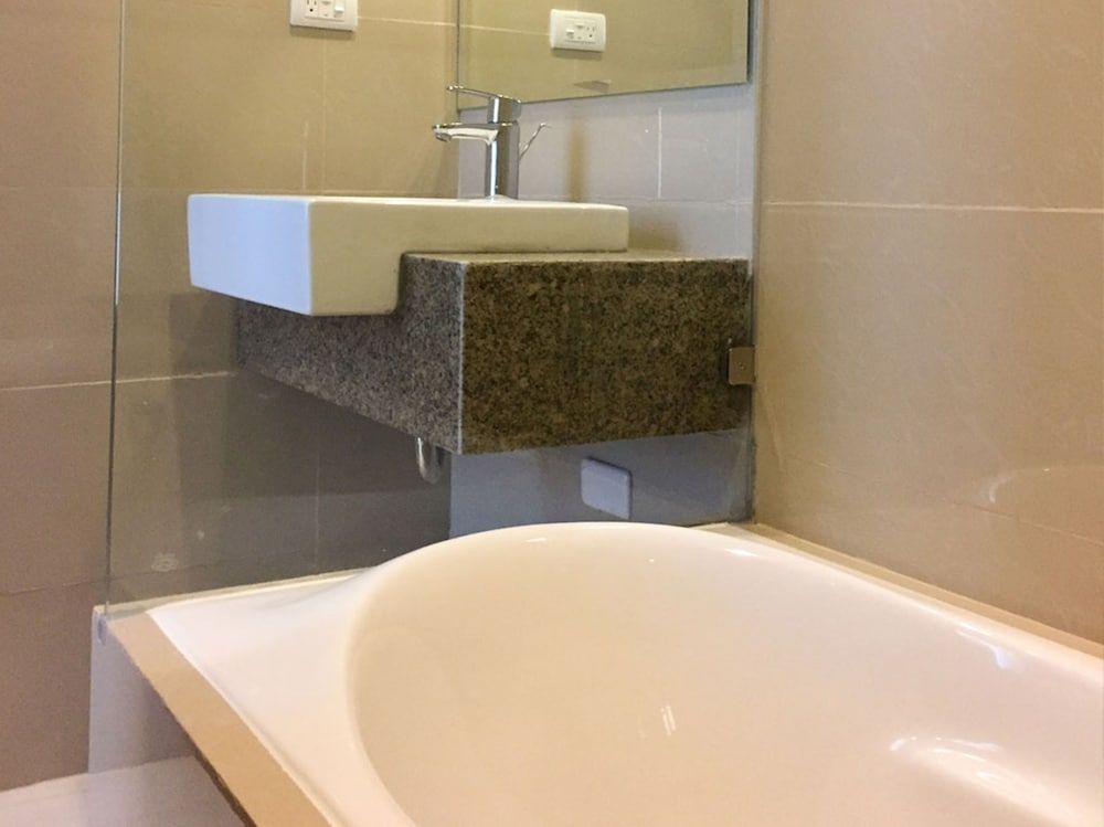 Mactan Cebu Beach Condo Standard Room 3