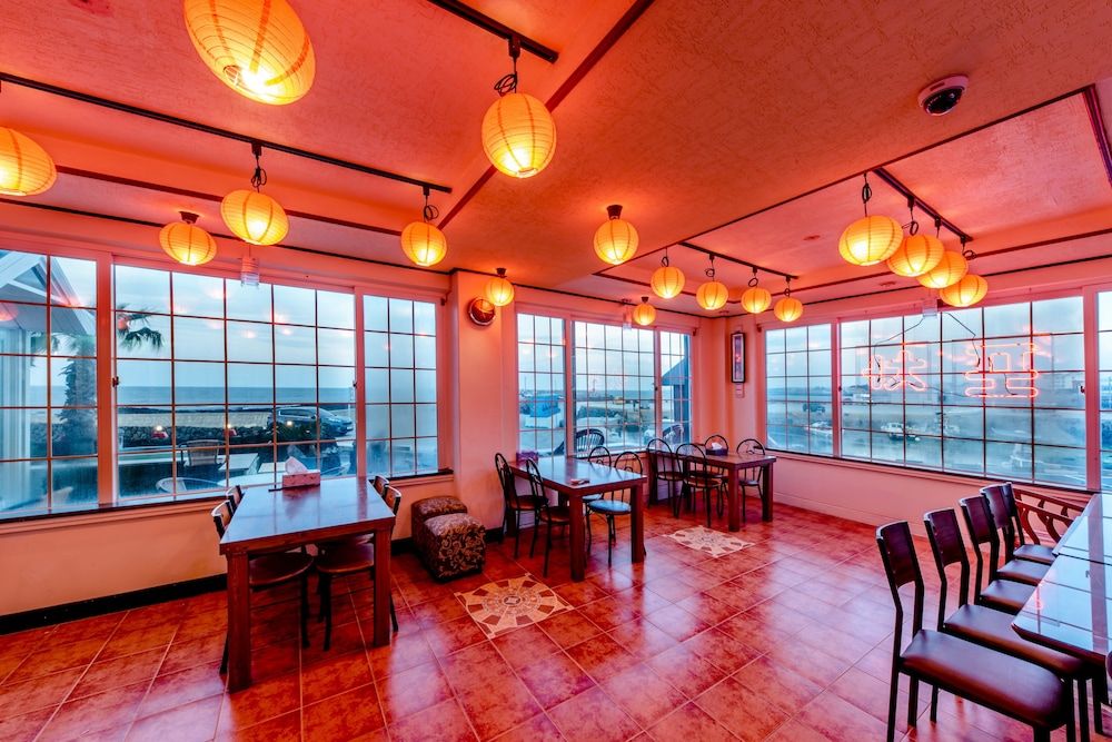 undefined Sea Palace Pension 8