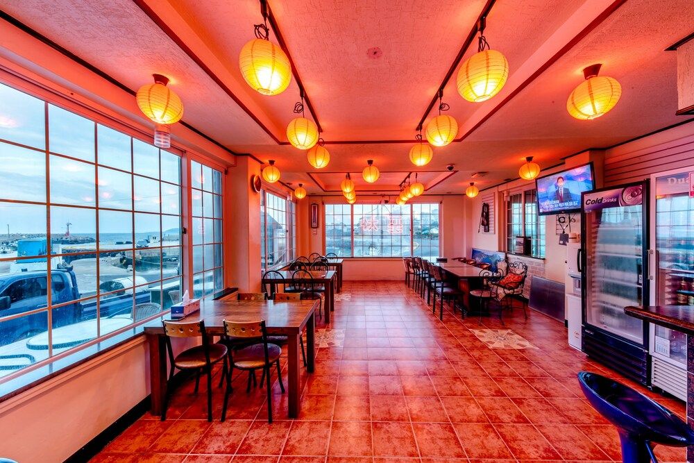 undefined Sea Palace Pension 7