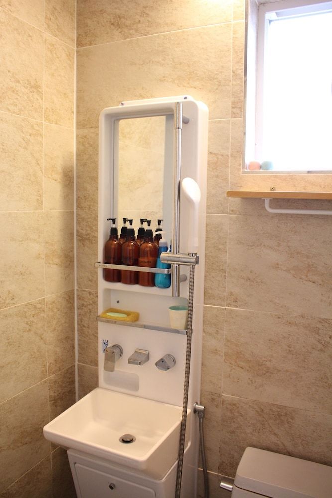 September Pension Studio 9