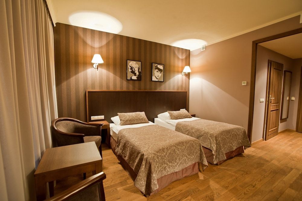 Hotel Afrodyta Business & SPA Superior Double or Twin Room 4