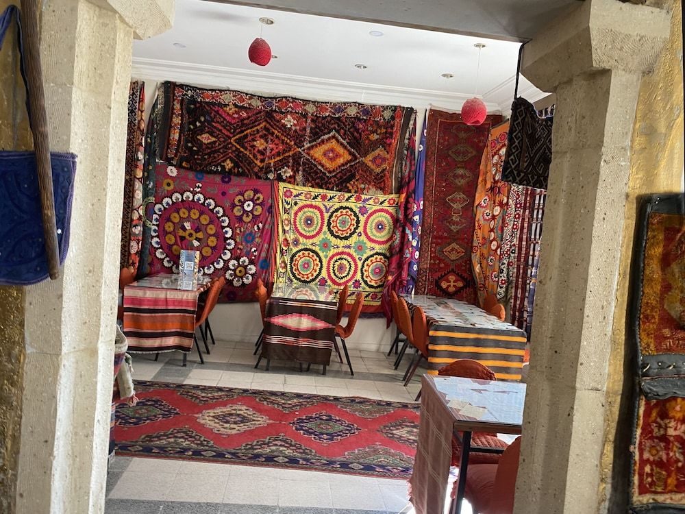 undefined Hotels Crazyhorse 2