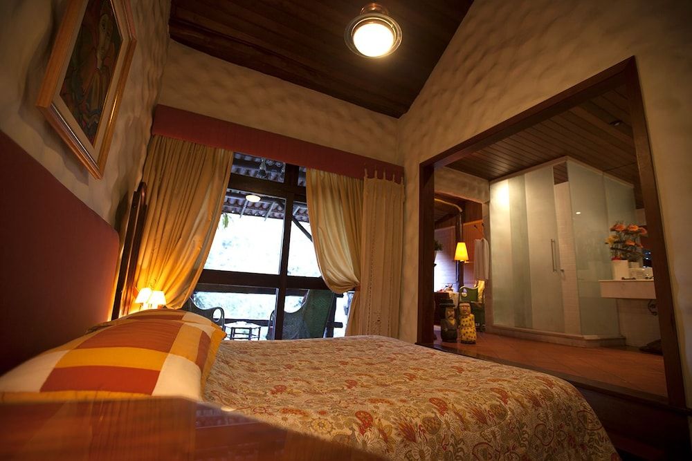 Superior Double Room (Bromelia)