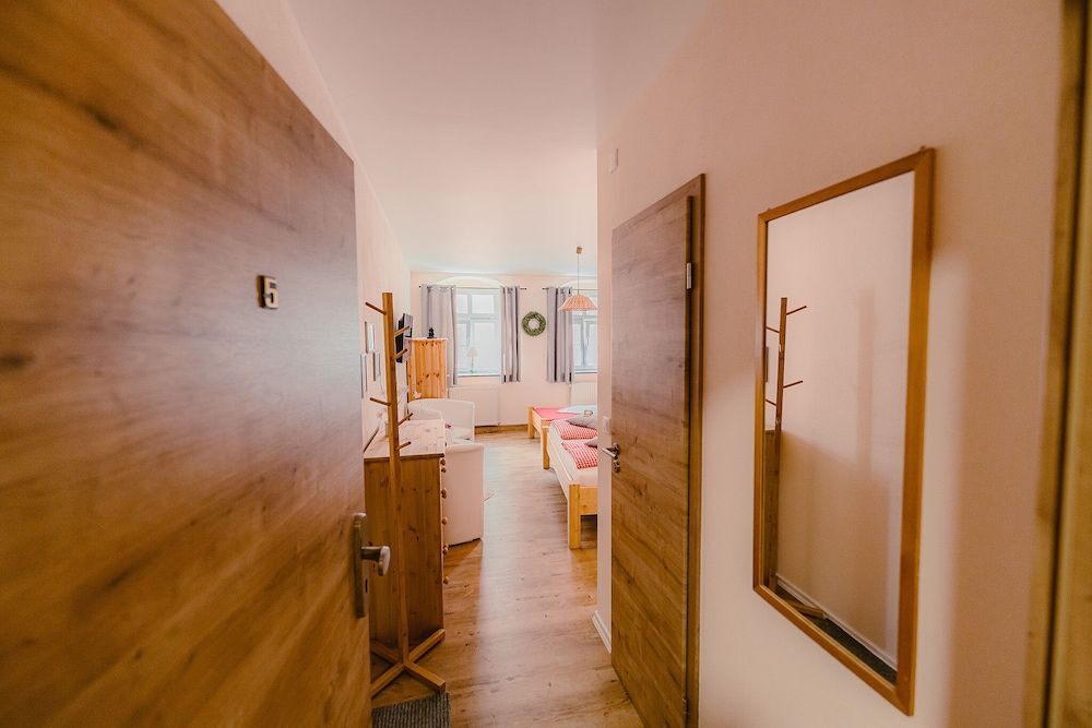 Pension zur Kurfürstin Triple Room, Ensuite 5