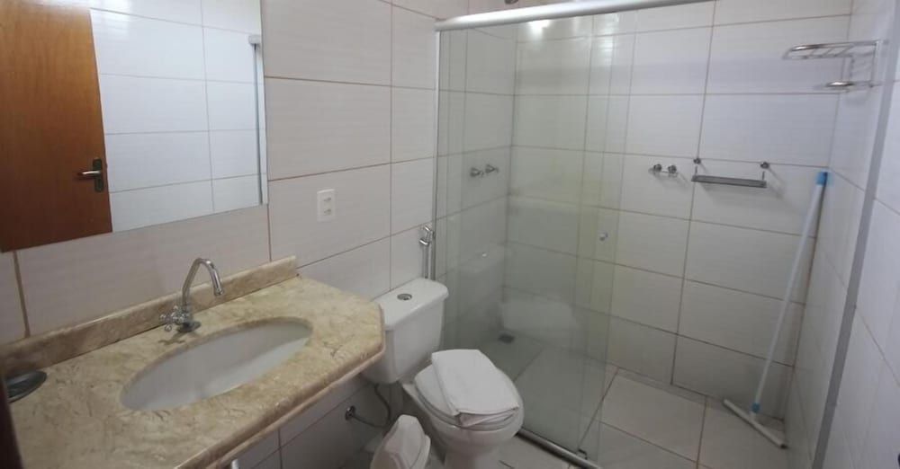 Pousada Faruk Quadruple Room 7