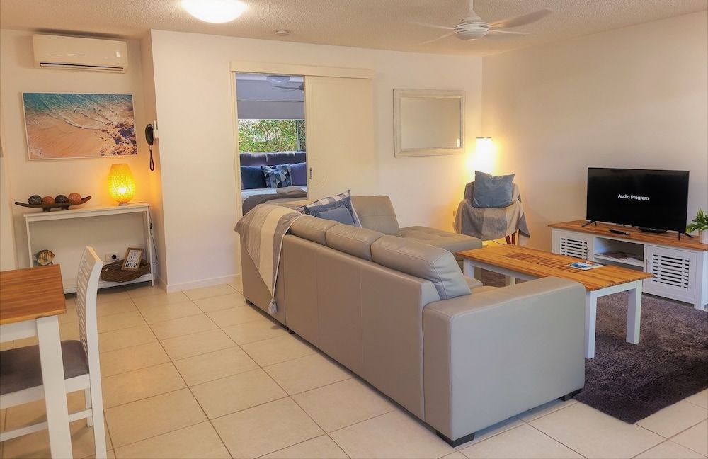 Noosa River Retreat Standard Apartment, 1 Bedroom, Non Smoking, Garden View 3