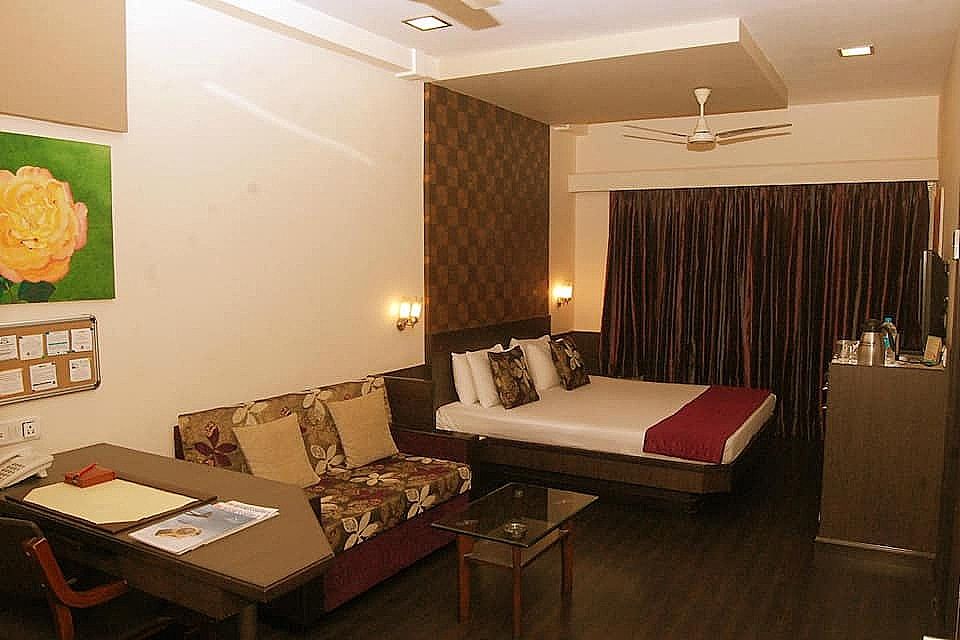 undefined Hotel Shreemaya 10